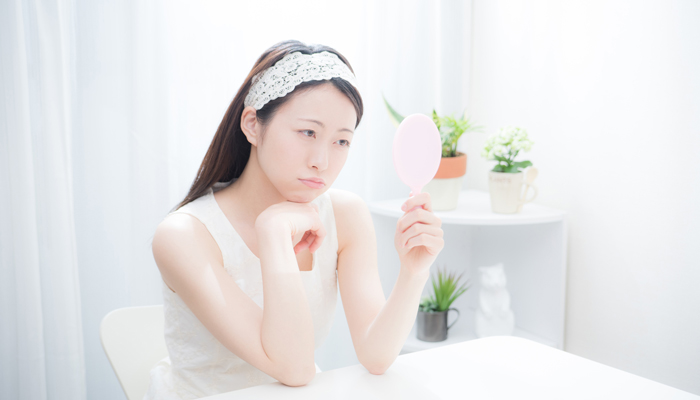 春の肌荒れはホルモンバランスが原因かも……? 対策法はある?